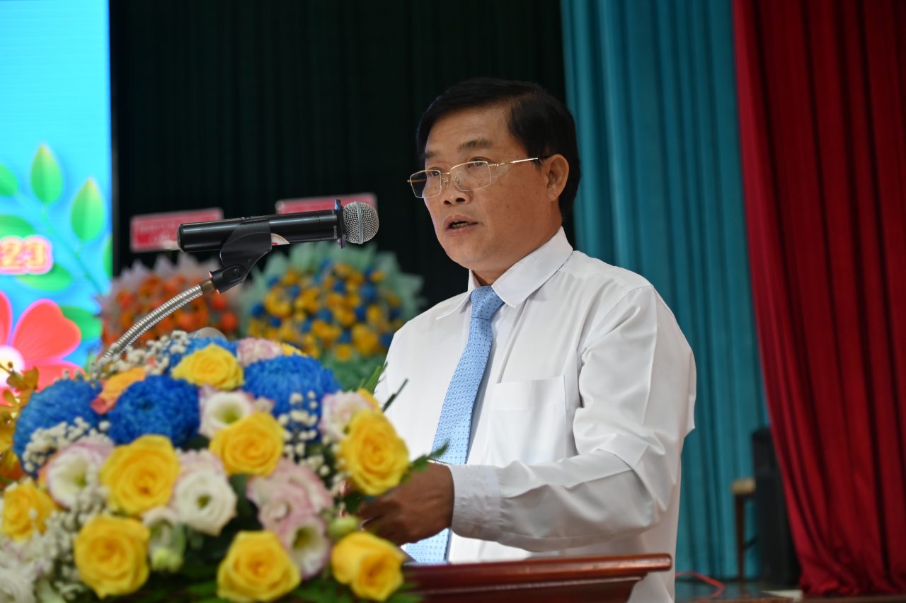 Ông Nguyễn Văn Thạnh – Phó TGĐ, Chủ tịch Hội Khuyến học TCT phát biểu tại buổi lễ