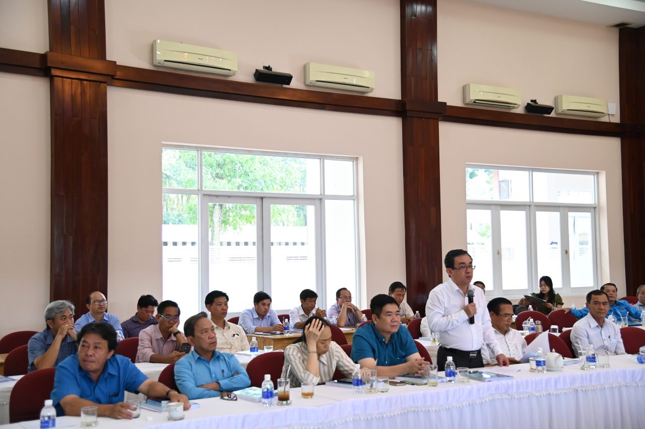 Ông Đỗ Minh Tuấn – Phó Bí thư Đảng ủy, TGĐ TCT phát biểu tại hội thảo